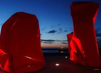 2 Slaapkamer Op De Zeedijk Oostende. Ostend